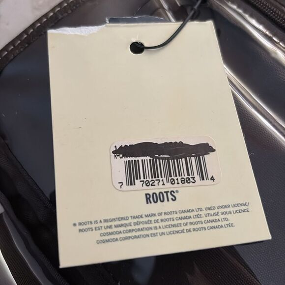NWT Roots Vinyl Urban Carry All - Picture 8 of 12